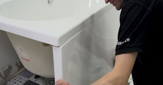 Установка экрана под ванну - цена за работу от 4155 руб. в Великом Устюге